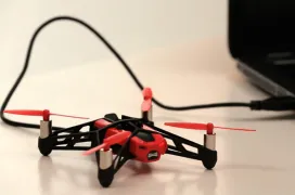 Parrot abandona la fabricación de drones de gama baja
