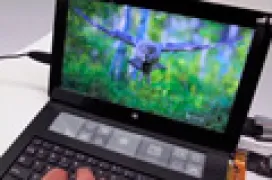 Microsoft muestra su DisplayCover, una funda-teclado con pantalla de tinta electrónico