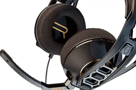 Plantronics introduce 5 nuevos auriculares de la gama RIG 500