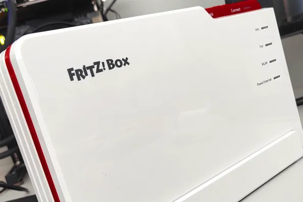 AVM FRITZ!Box 5690 Pro Review