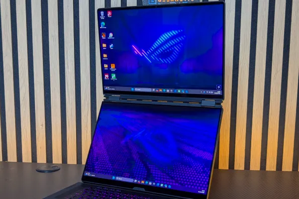 ASUS ROG Zephyrus Duo (2026) GX651 Review: El Portátil de 6.500 euros con dos pantallas OLED y una RTX 5090