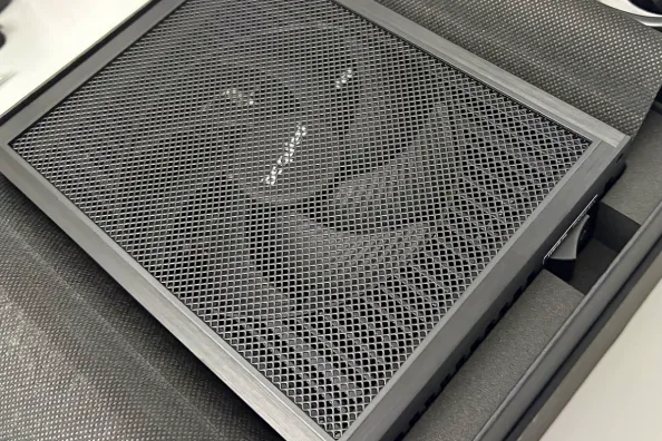 be quiet! Dark Power Pro 14 IO 1600W Review, Titanium, aluminio y control total con IO Center