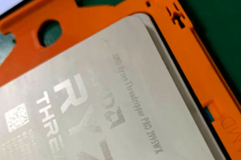 El AMD Ryzen Threadripper Pro 3995WX con ocho canales de memoria se deja ver en una fotografía filtrada