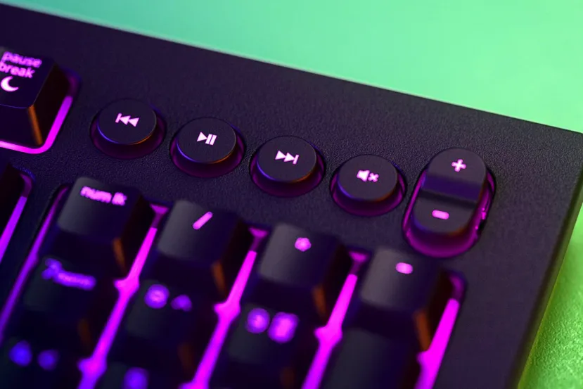 Razer lanza el teclado Cynosa V2 con iluminación RGB por tecla, 1000 Hz y soporte N-Key