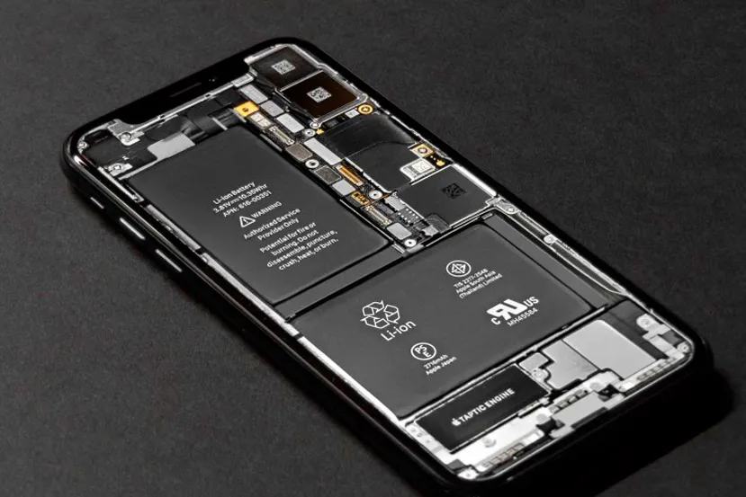 Nueva investigación contra Apple por reducir el rendimiento en los iPhone más antiguos