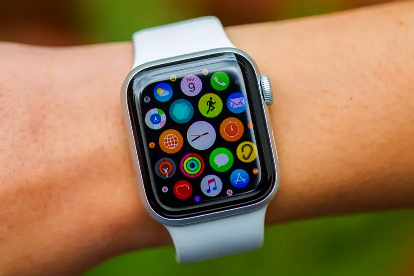 Apple estaría valorando instalar una cámara bajo la pantalla de los Apple Watch