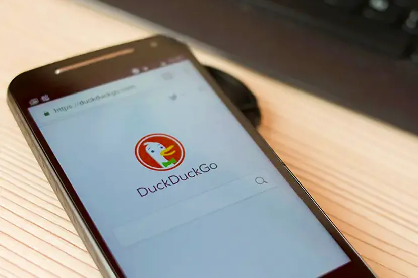 Tras grandes promesas de privacidad, DuckDuckGo espía el historial de navegación de sus usuarios