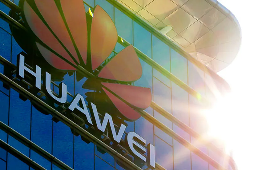 Huawei seguirá con las mismas restricciones bajo el gobierno de Joe Biden