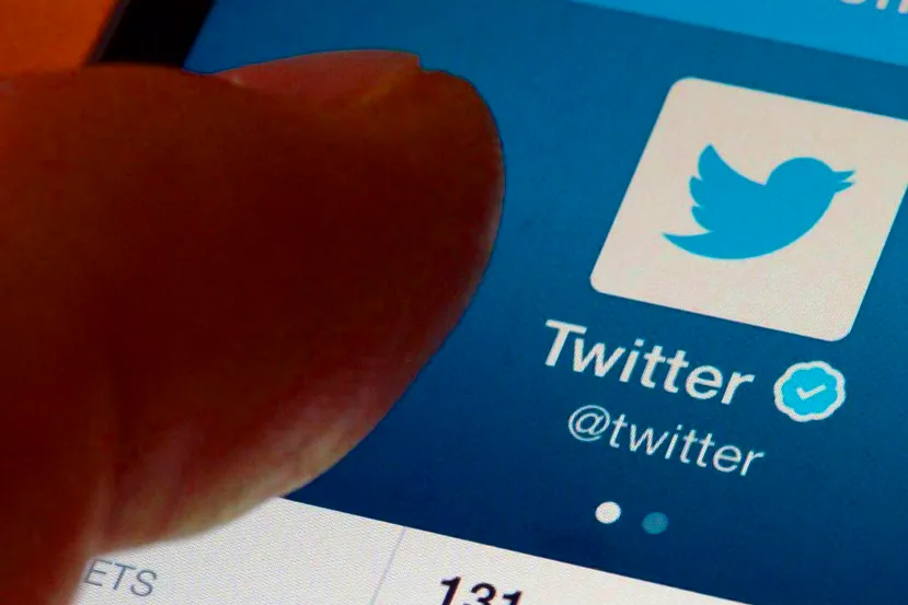 Exempleados de Twitter planean bombardear a la compañía a base de demandas