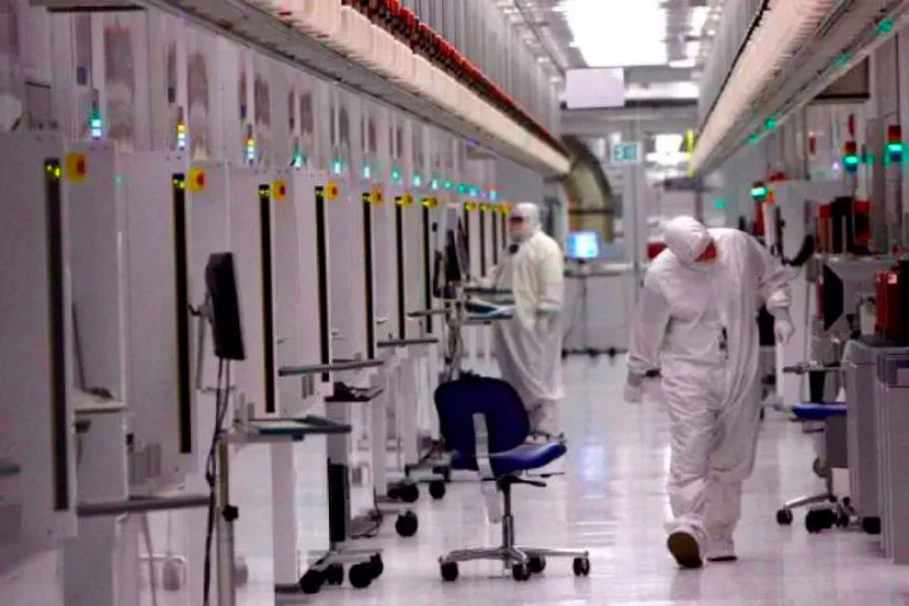 Intel cree que la crisis de semiconductores terminará en 2023