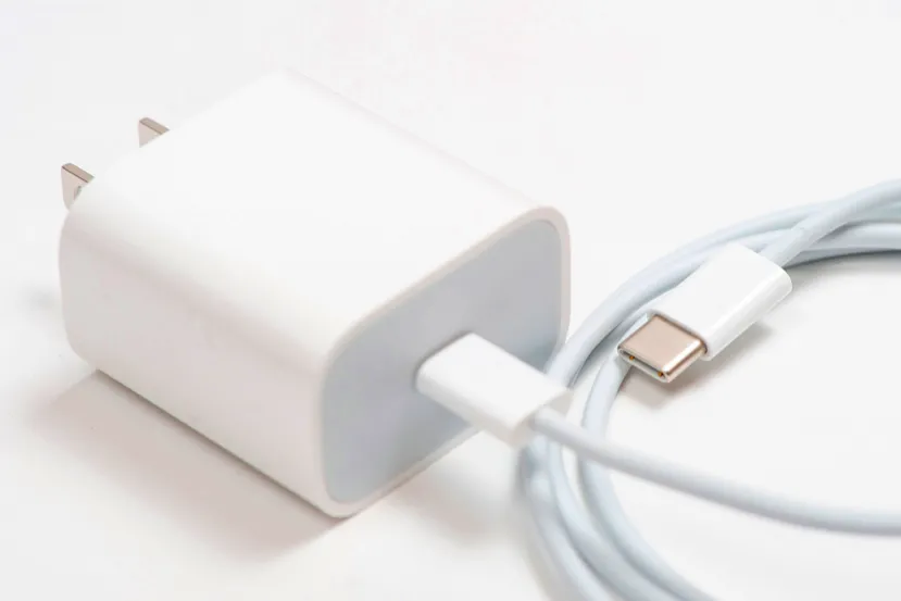 Europa obligará a los fabricantes a usar un cargador común USB-C en aparatos electrónicos