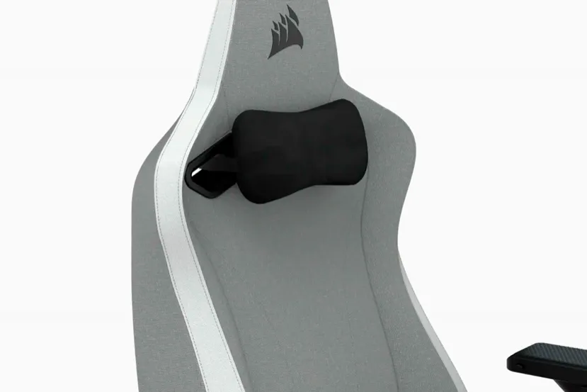 New Corsair TC200 Leatherette Gaming Chairs in leatherette and Fabric in soft breathable fabric