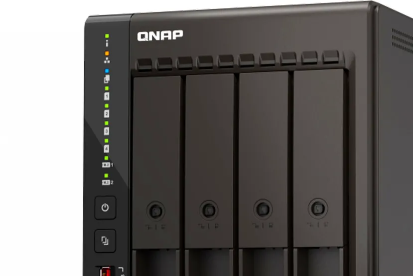 QNAP ha lanzado dos nuevos NAS de 2 y 4 discos, doble conector de 2.5 GbE y 2 salidas HDMI