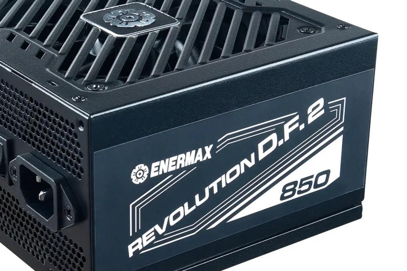 ENERMAX renueva su gama de fuentes REVOLUTION D.F. 2 de reducido tamaño con sistema anti polvo y hasta 1.200 W de potencia