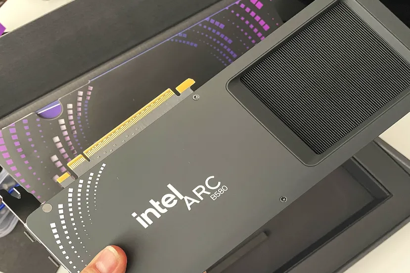 Ya disponibles los drivers Intel Arc 32.0.101.6795 beta con soporte para F1 25, Dune: Awakening y Elden Ring Nightreign