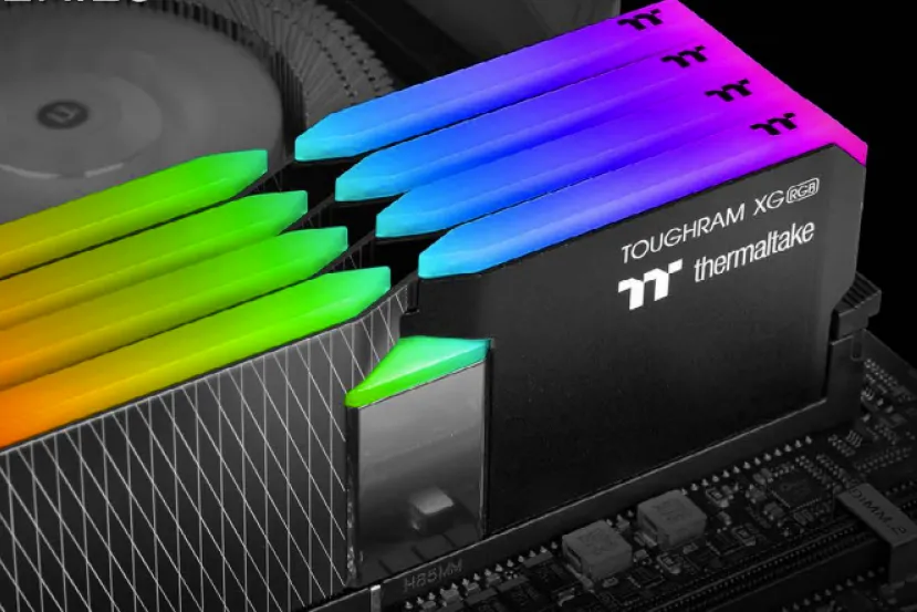 Thermaltake anuncia sus kits de 64 GB de memoria DDR4-4000 TOUGHRAM XG RGB 