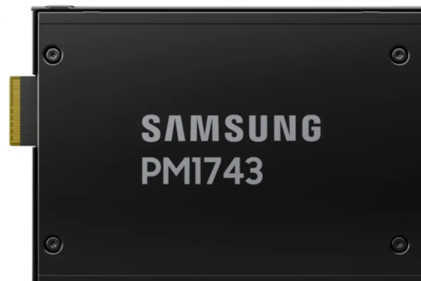 Samsung comienza a enviar samples de sus SSD PM1743  para servidores con PCIe 5.0 y hasta 13 GB/s
