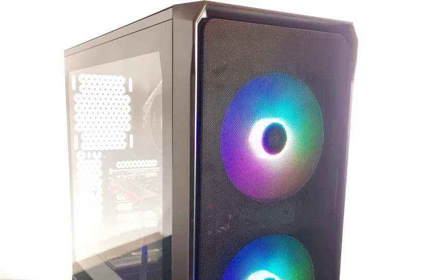 Fractal Design Focus 2 RGB TG review - tower with focus on the