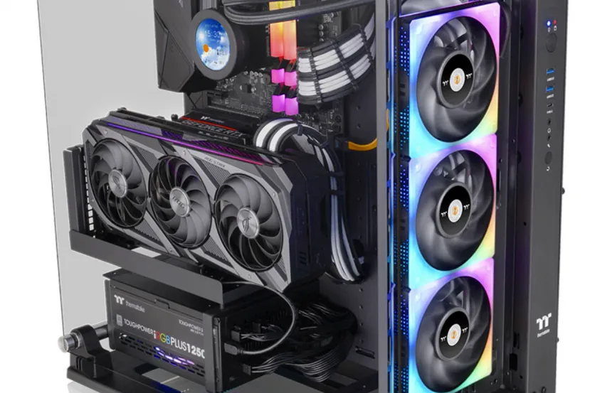 Thermaltake anuncia su caja abierta modular Core P3 TG Pro