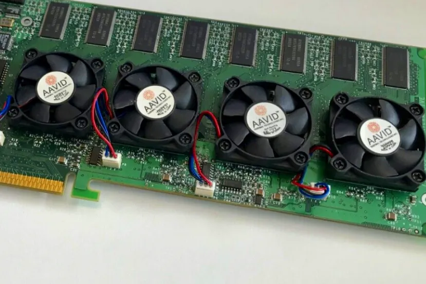 Subastan un prototipo de la 3dfx Voodoo 5 6000 con cuatro GPUs, ya va por más de 12.000 dólares