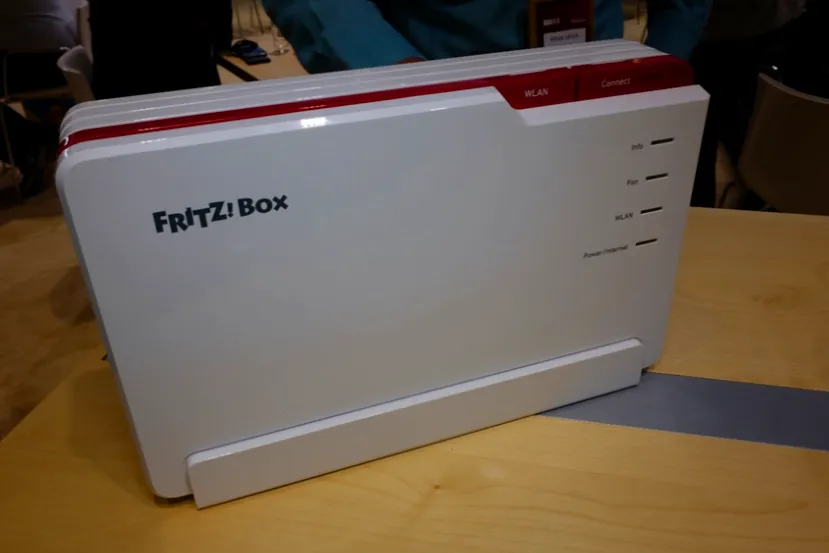 AVM anuncia el FRITZ!Box 5690 Pro con DECT, Zigbee y WiFi 7