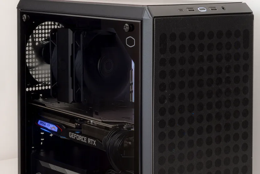 Cooler Master lanza su caja micro ATX Q300L V2 con espacio para GPUs de 36 cm