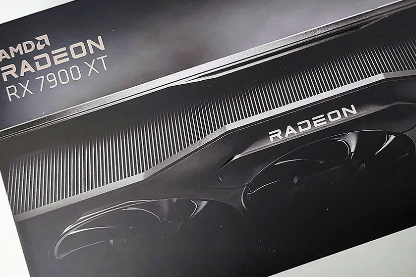 La AMD Radeon RX 7900 XT con 20 GB de VRAM baja su precio por debajo del de la NVIDIA RTX 4070 Ti SUPER