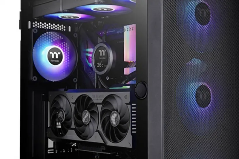 La Thermaltake S250 TG ARGB llega con soporte para radiadores de 420 mm y GPUs en vertical