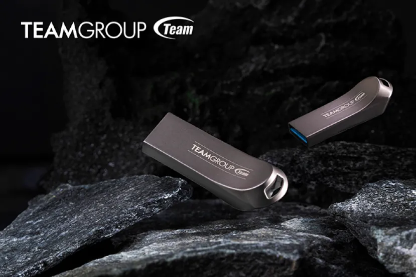 TEAMGROUP lanza una unidad USB especial para grabar imágenes con el modo Centinela de los coches eléctricos