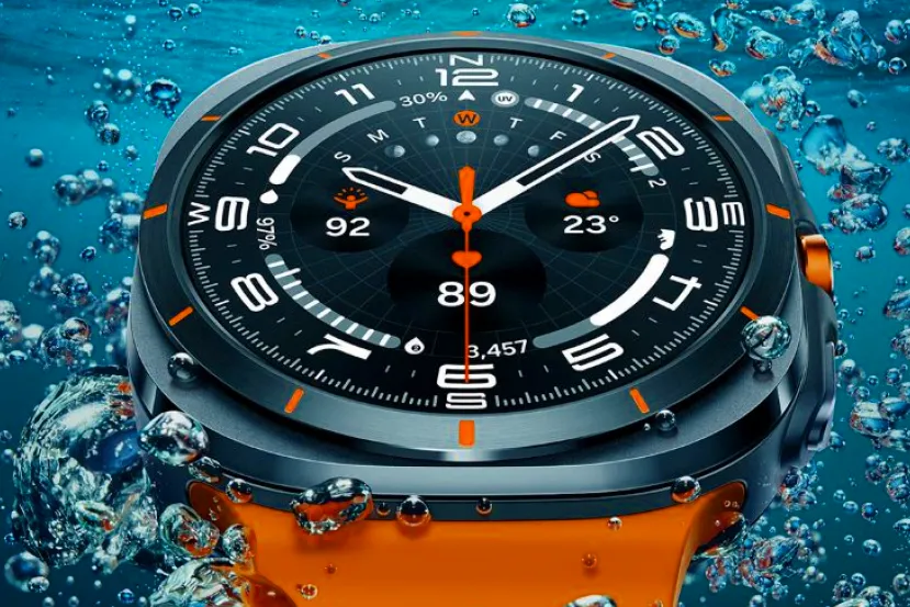 The Samsung Galaxy Watch Ultra arrives for 699 euros with a square body and circular screen