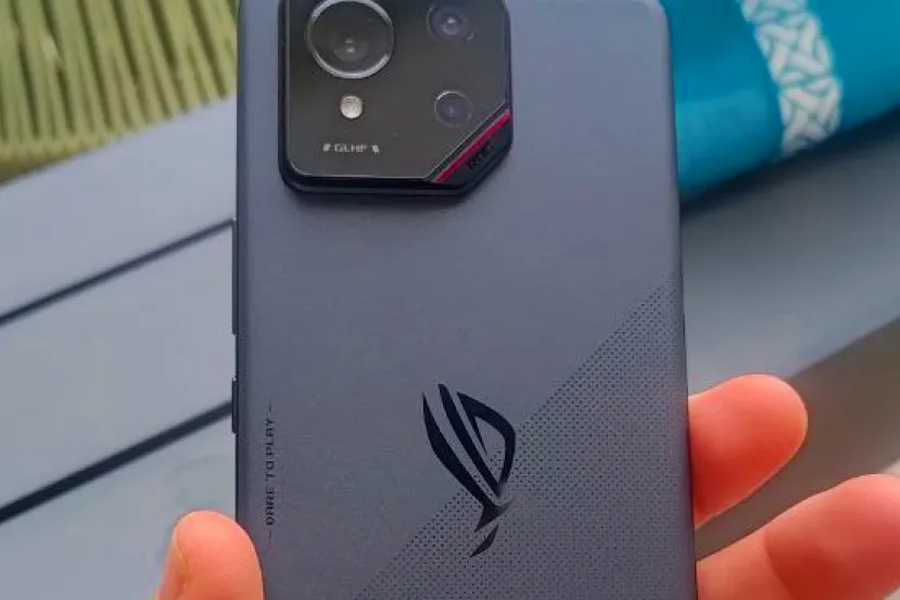 First look at the new ASUS ROG Phone 9 with Snapdragon 8 Elite