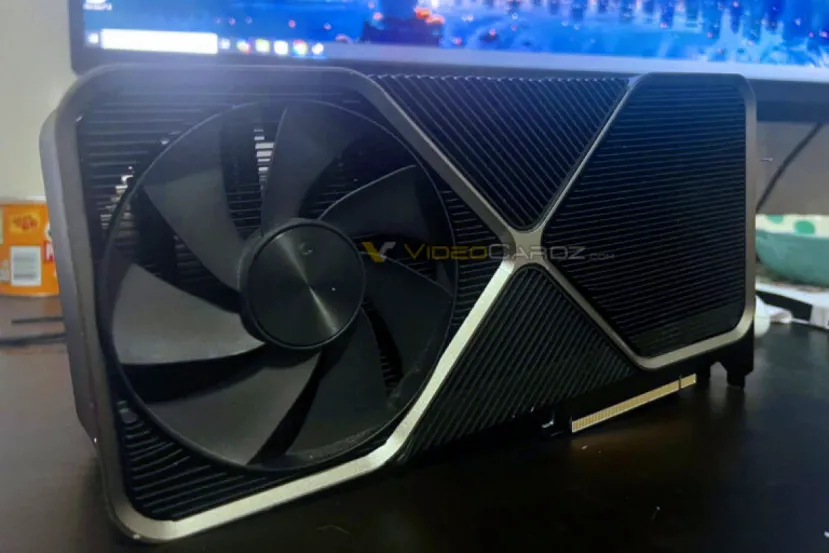 El prototipo de la supuesta NVIDIA RTX 4090 Ti o TITAN de 4 ranuras finalmente es una NVIDIA RTX 4090