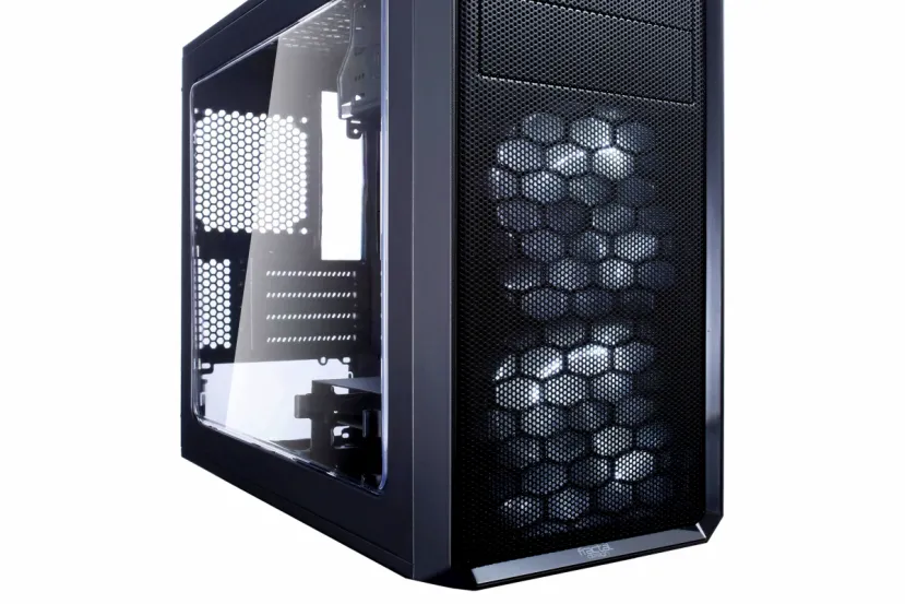 Los mejores precios Hoy en informática, Fractal Design Focus Mini por 64,99 ratones, placas base y más