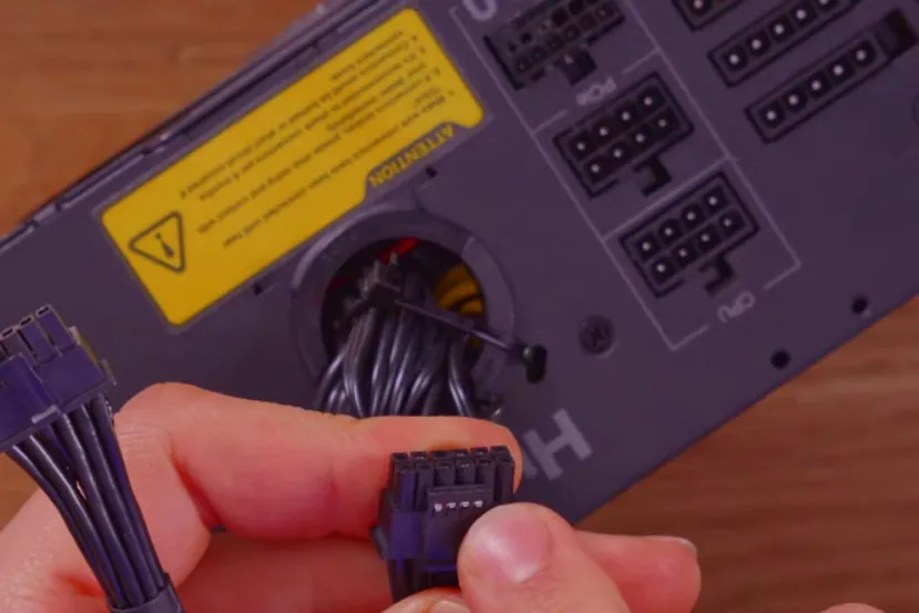 Más conectores 12V-2x6 quemados en las RTX 5090, la historia se repite