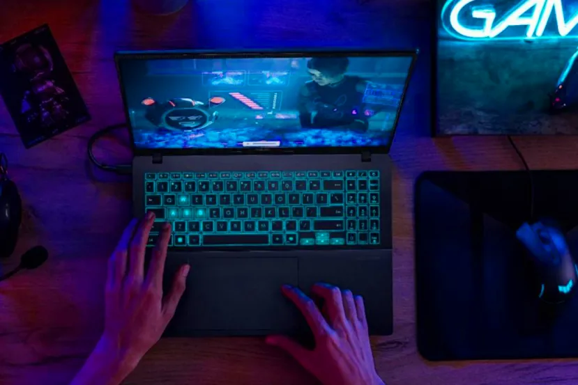 El portátil gaming económico ASUS V16 combinará procesadores Intel Core 200H "Raptor Lake" con las nuevas RTX 5060 