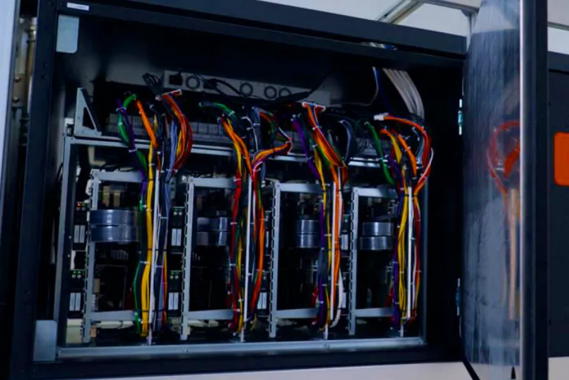 Tecnología Direct Liquid Cooling: Así consigue reducir hasta un 50% el consumo de energía en los servidores de Exoscale