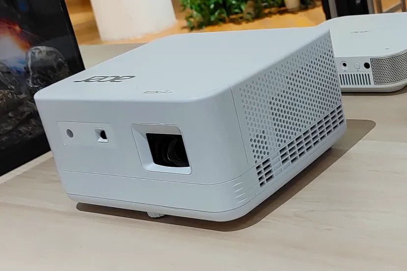 Acer presenta dos nuevos proyectores DLP en formato compacto