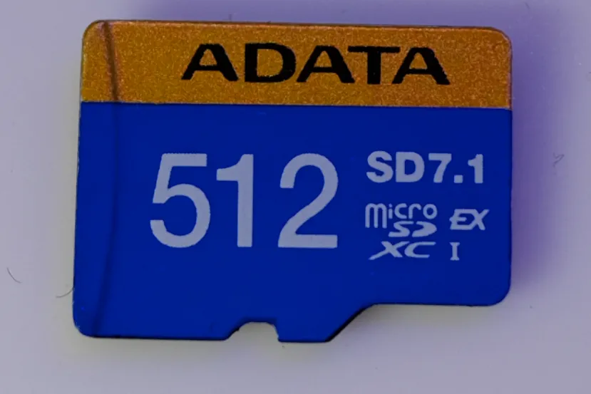 La nueva tarjeta microSDXC SD7.1 Express de ADATA alcanza 800 MB/s y es compatible con la Nintendo Switch 2