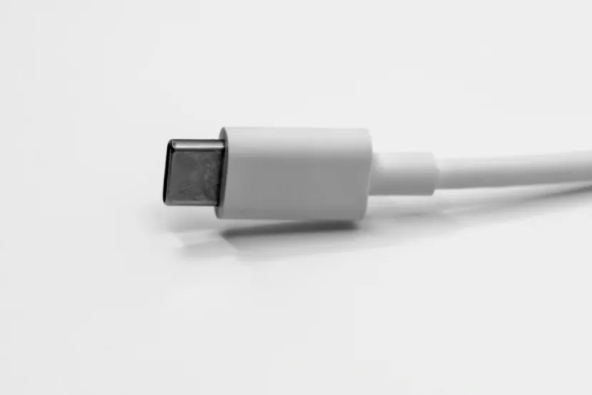 Microsoft solo certificará portátiles cuyos USB-C soporten salida de vídeo y puedan cargar dispositivos