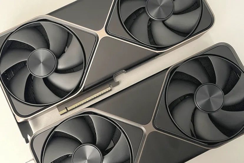 La RTX 5080 SUPER mantendrá los mismos CUDA Cores que la RTX 5080, pero alcanzará los 24 GB de GDDR7 y un TDP de 415 W