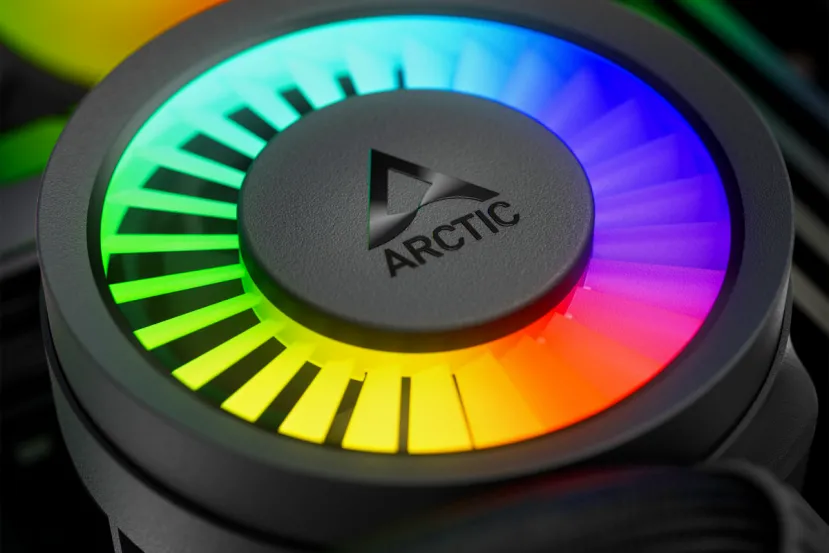 Ya están disponibles las RL AiO Arctic Liquid Freezer III Pro con A-RGB y en color blanco desde 89,99 euros