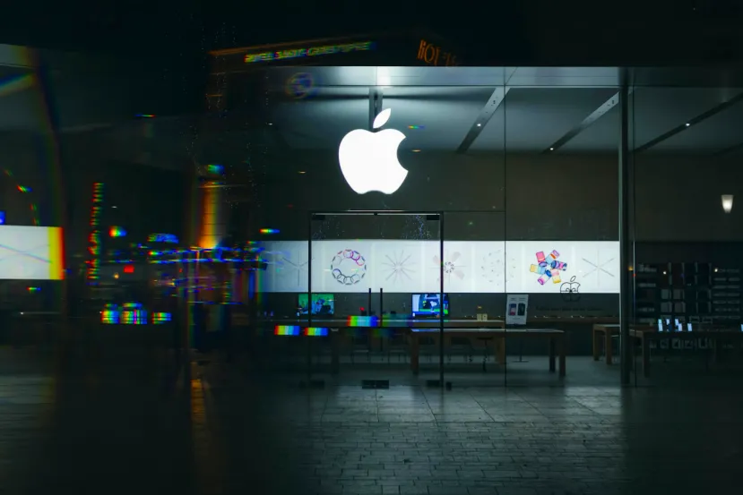 Tim Cook no teme a los dispositivos basados en IA: "Es difícil imaginar un mundo sin el iPhone"