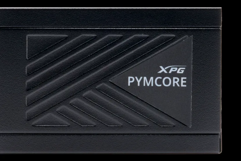 La fuente de alimentación XPG PYMCORE SFX mide 125 mm de largo y ofrece hasta 850 W con certificación GOLD