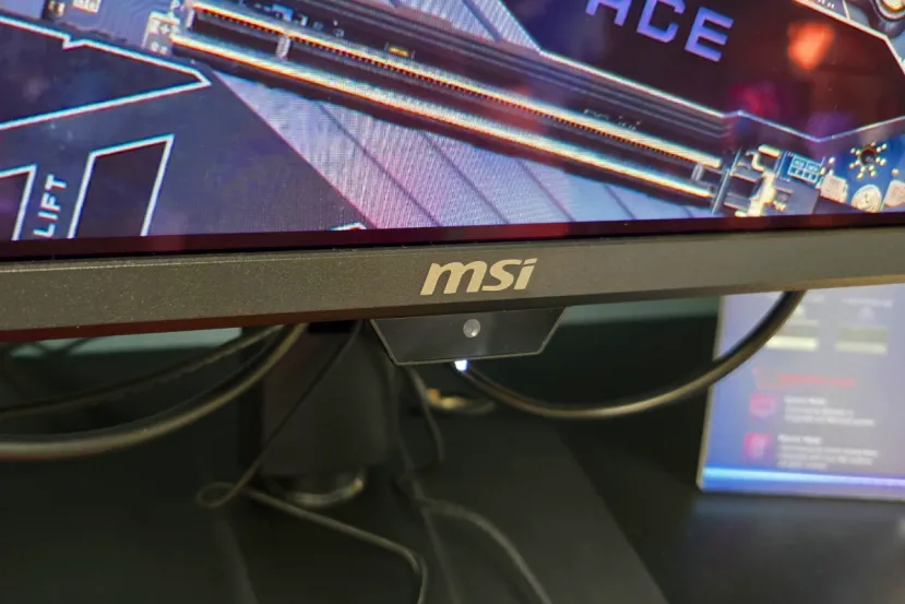 El nuevo monitor MSI MPG 271QR QD-OLED X50 ofrece 500 Hz e incluye el nuevo sensor AI Care que detecta la presencia del usuario