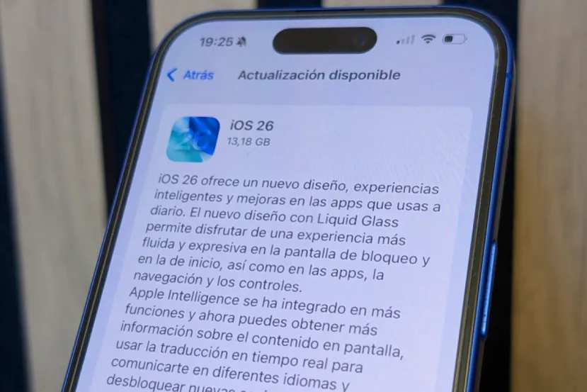 Ya disponible iOS 26 en versión final. La polémica interfaz Liquid Glass llega a los iPhone