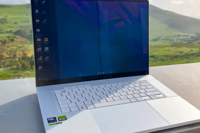 Algunos portátiles gaming ASUS cuentan con problemas en la BIOS que provocan microcortes en tareas básicas