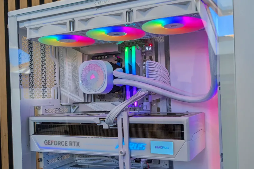 PCSpecialist Luna Recon Master Review con Ryzen 7 9800X3D y RTX 5090