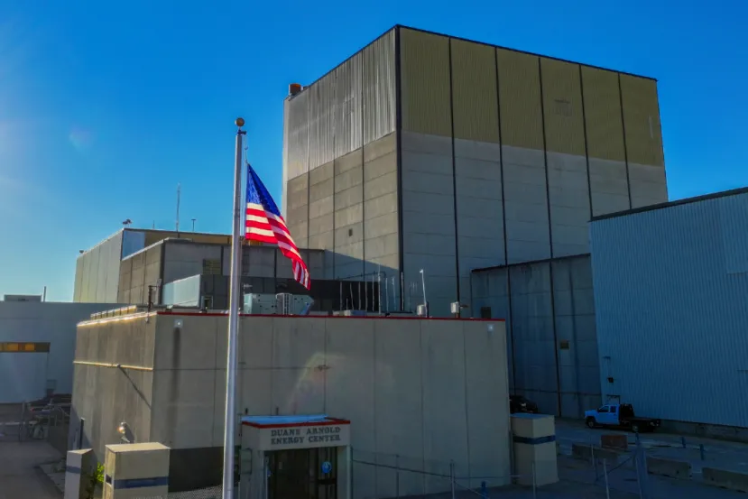 NextEra llega a un acuerdo con Google para abastecer hasta 615 MW de energía nuclear para sus centros de datos para IA