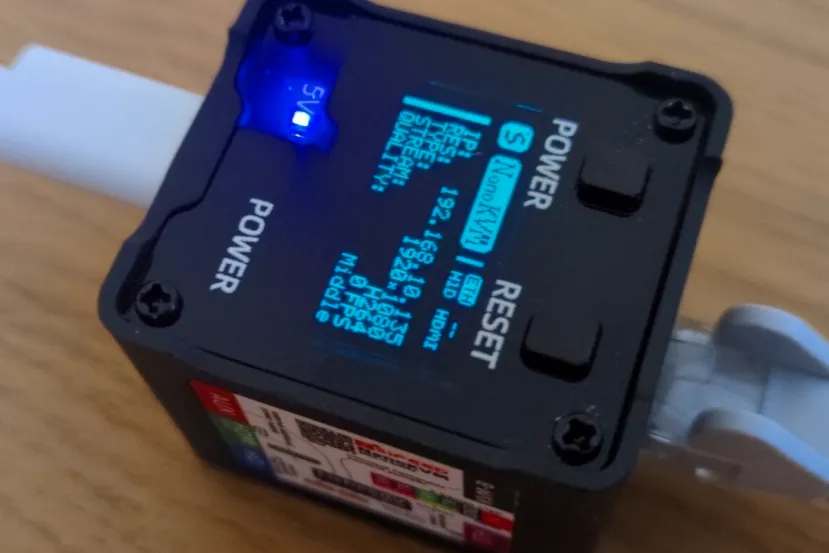 Descubren graves fallos de seguridad en el KVM remoto NanoKVM: Tiene un micrófono oculto y envía datos a China