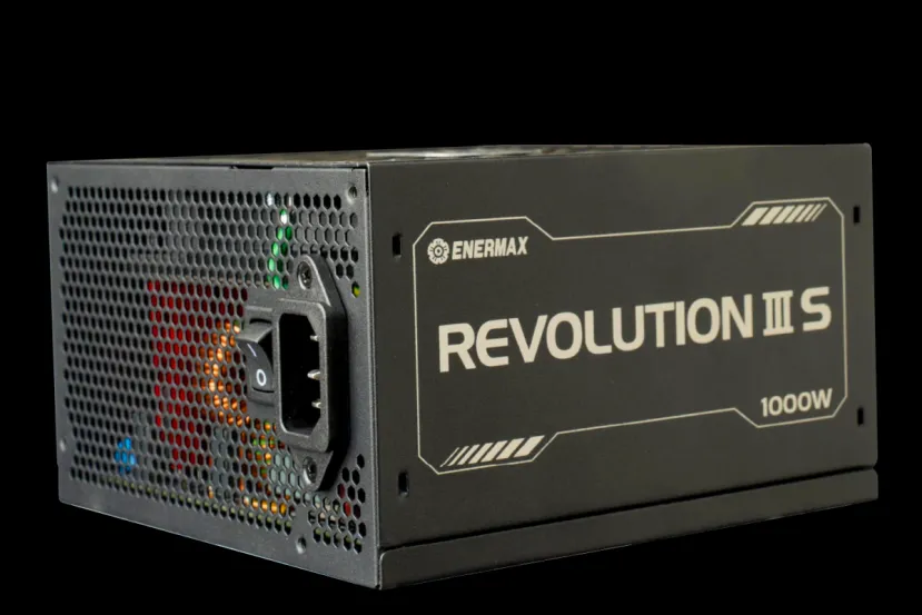 Enermax presenta su fuente de alimentación Revolution III S, 1.000 W y 80 PLUS Platinum por 159,99 euros